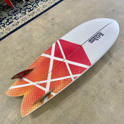 Methless | 5'10 Fish