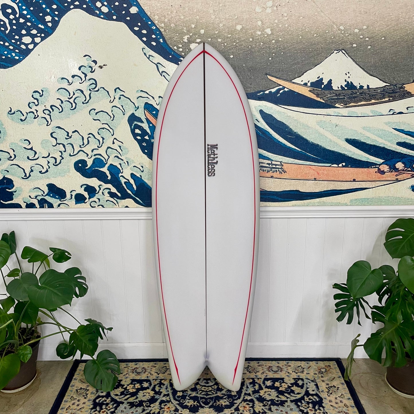 Methless | 5'10 Fish
