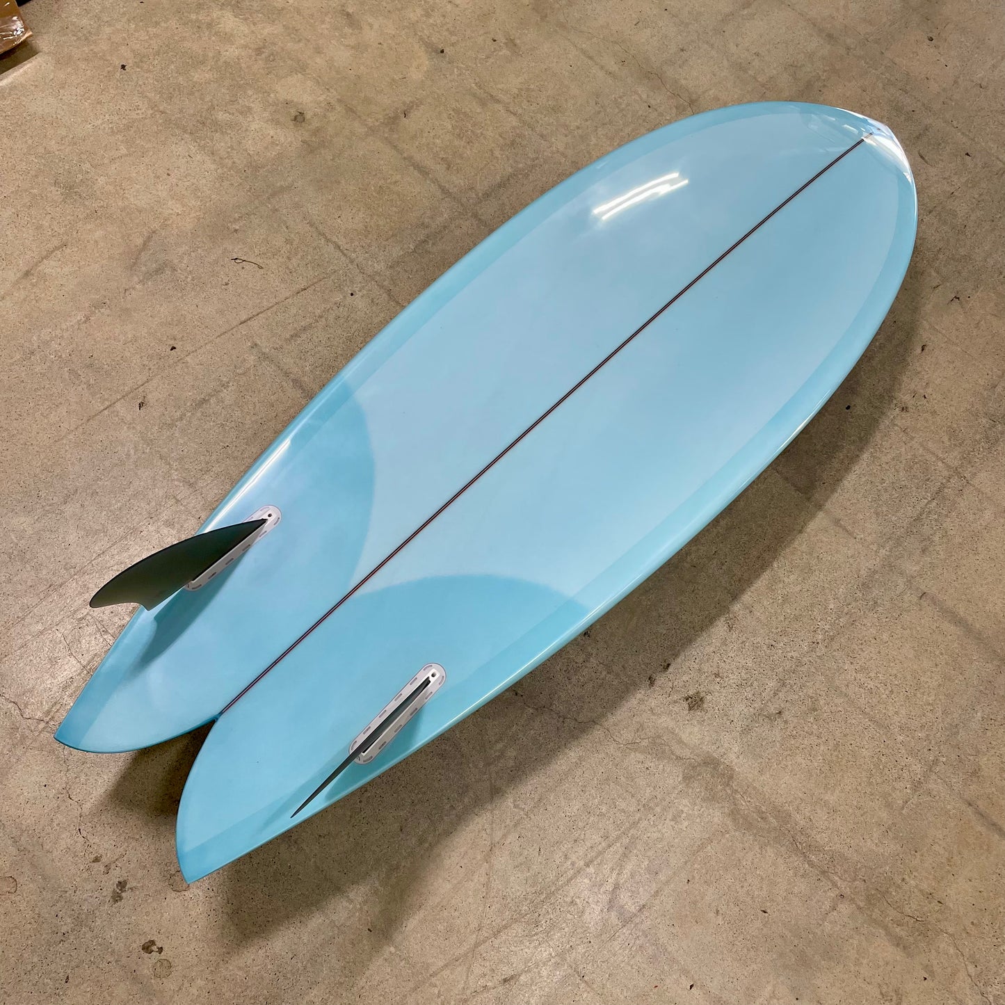 Micah Beutz | 5'8" Flat-Deck Fish