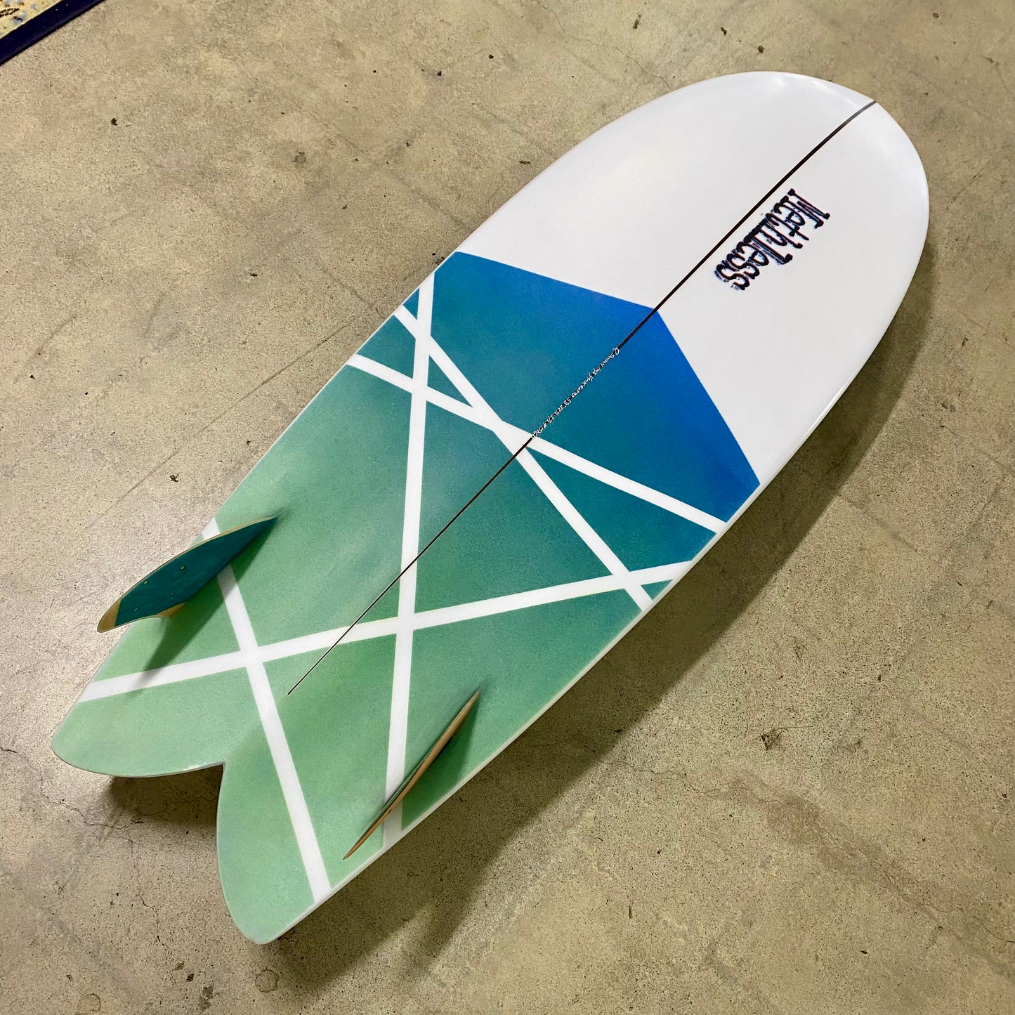 Methless | 5'8" Fish