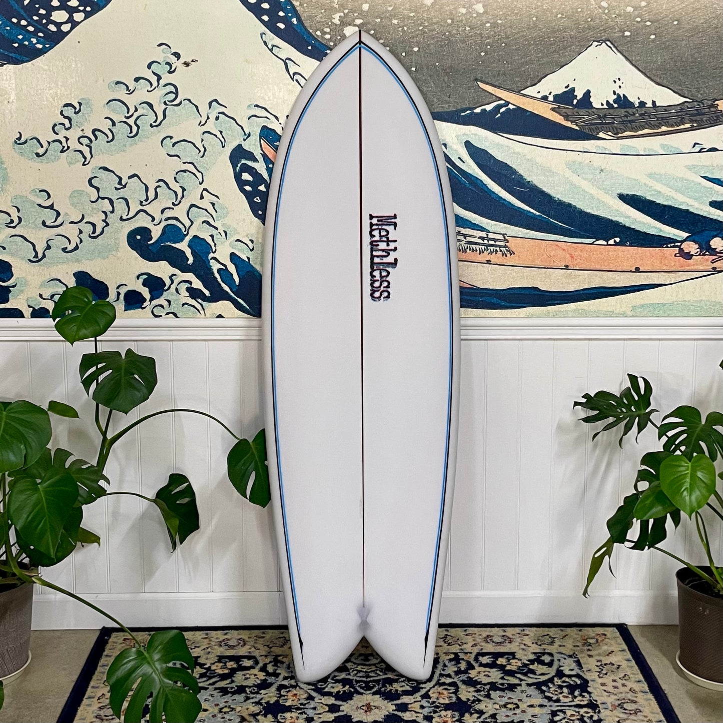 Methless | 5'10 Fish