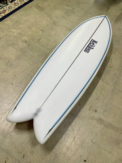 Methless | 5'10 Fish