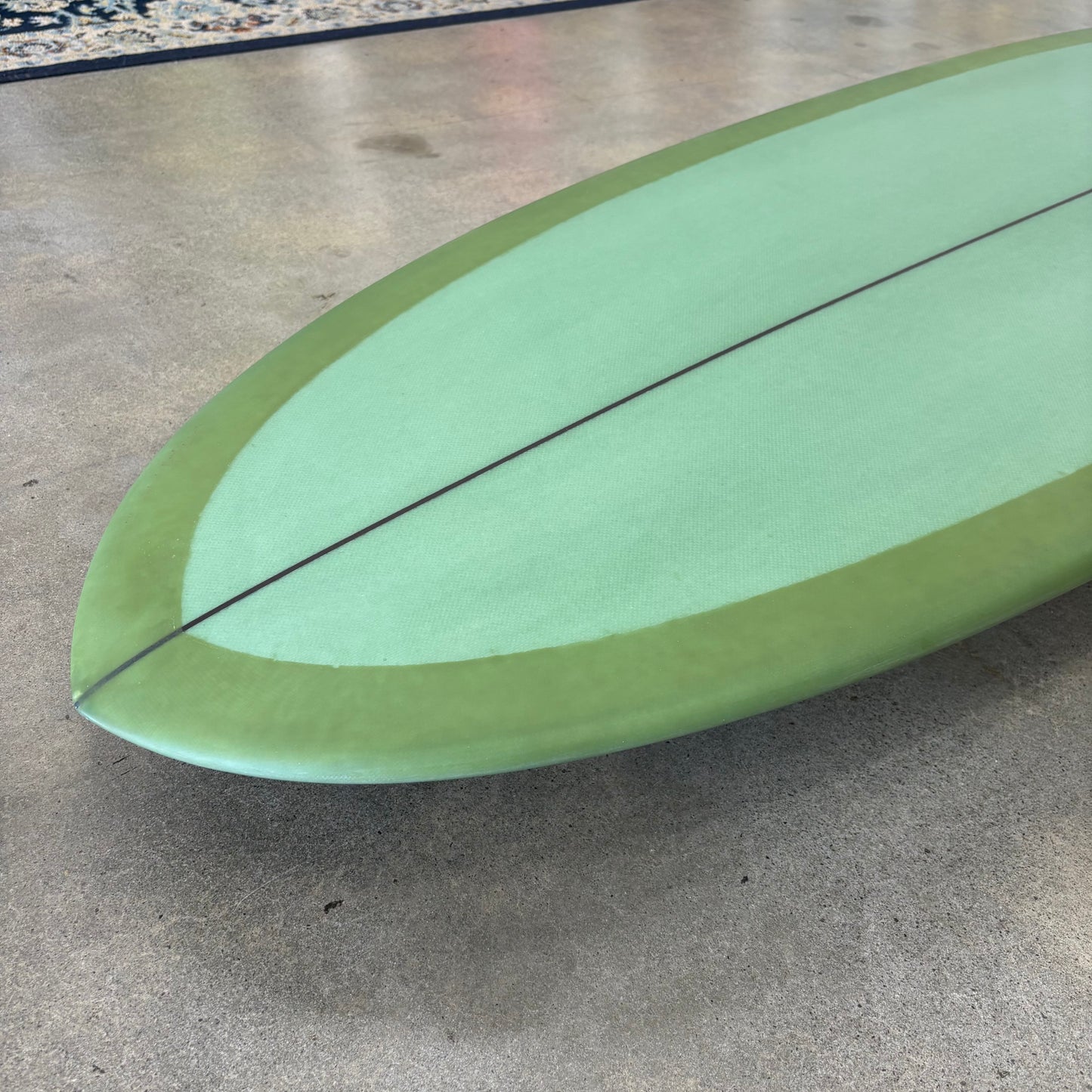 Chocolate Fish | 7'3" Grande Simmons