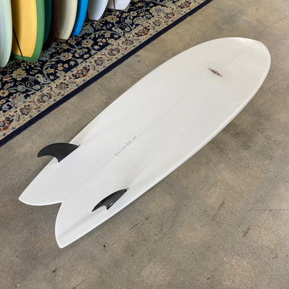 RENTAL | Icons of Surf - 5'5 Fish
