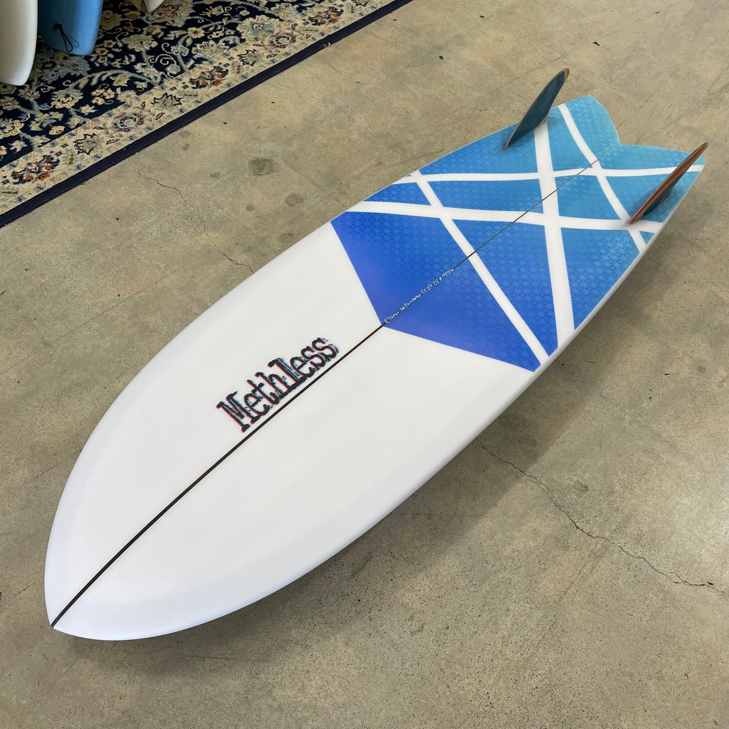 Methless | 5'8" Fish